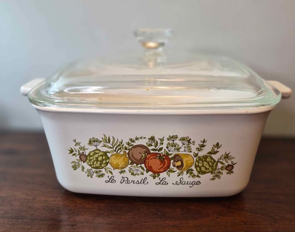 Corning Ware Spice of Life Meatloaf Bread Pan with Lid P-4-B